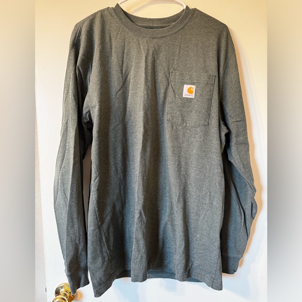 Men’s Carhartt longsleeve